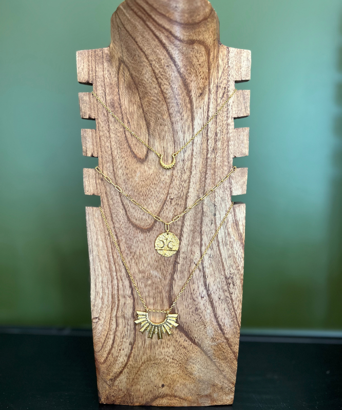 Collier or croissant de lune